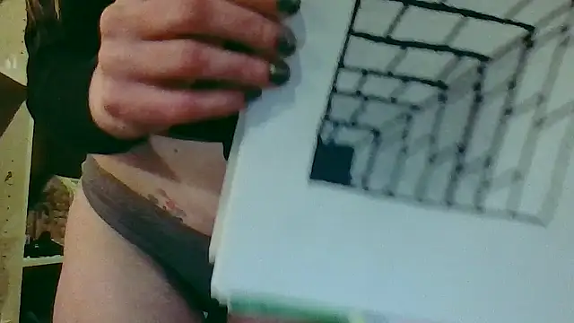 Snapshot of eatmeplease44 chatting on October 12, 6:56 am eatmeplease44 online show from October 12, 6:56 am