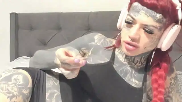 tamarapervert online show from February 27, 10:54 pm