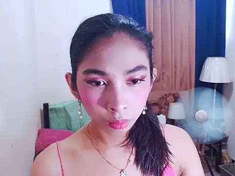 ELLIZABETHFORCUMXX online show from May 2, 1:21 am
