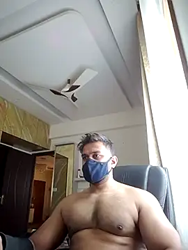 kaizercool1 online show from December 22, 7:16 am