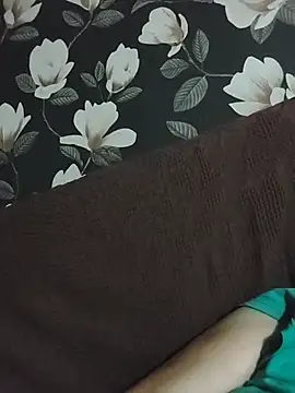 IrmaRose online show from July 18, 6:45 pm