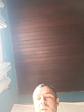 skypemarktt13 online show from December 18, 11:24 am