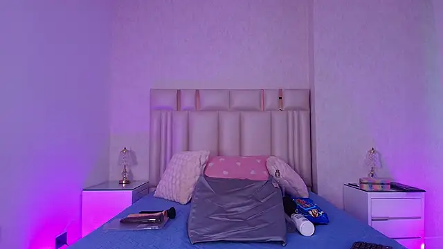  carolina fox online show from April 23, 3:08 am