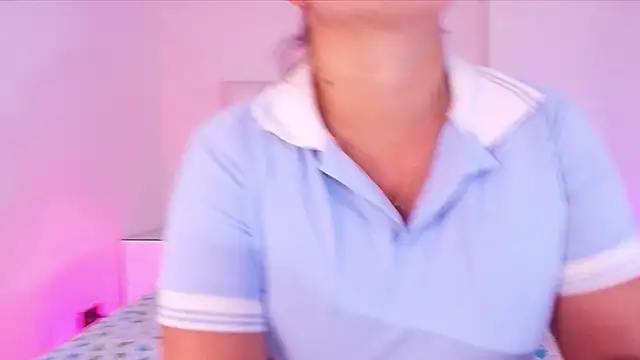 Snapshot of _carolina_fox chatting on July 24, 3:04 am carolina fox online show from July 24, 3:04 am