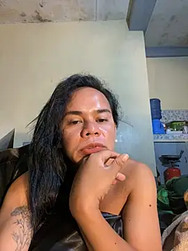 Snapshot of sweetyula chatting on May 1, 1:48 pm sweetyula online show from May 1, 1:48 pm