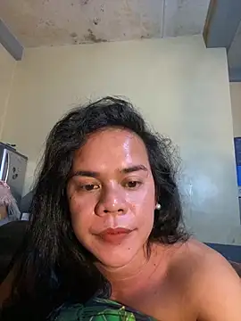 Snapshot of sweetyula chatting on May 2, 1:54 am sweetyula online show from May 2, 1:54 am