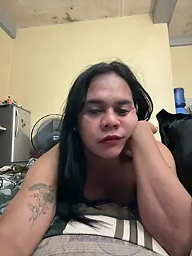 Snapshot of sweetyula chatting on June 24, 10:36 am sweetyula online show from June 24, 10:36 am