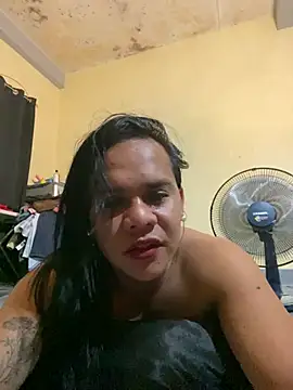 Snapshot of sweetyula chatting on June 29, 7:25 am sweetyula online show from June 29, 7:25 am