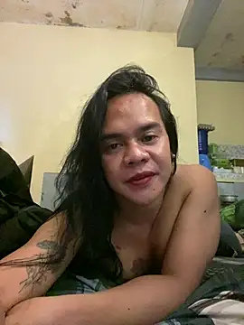 Snapshot of sweetyula chatting on July 21, 12:24 am sweetyula online show from July 21, 12:24 am