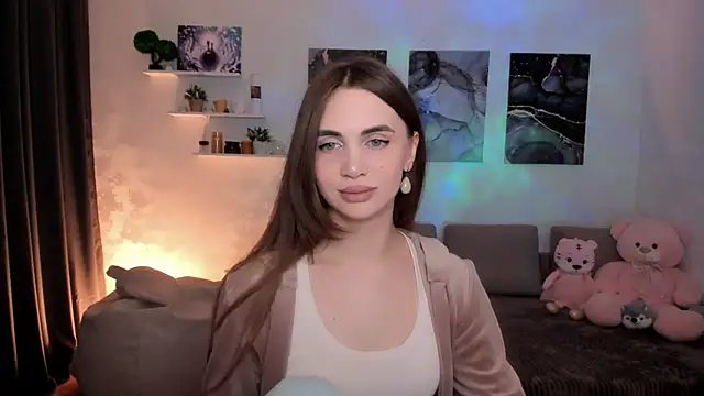 aPieceOfJoy online show from April 15, 10:00 am