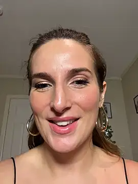 Snapshot of Thescorpionfr chatting on December 29, 2:49 am Thescorpionfr online show from December 29, 2:49 am