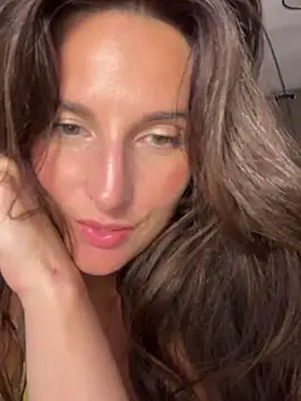 Snapshot of Thescorpionfr chatting on March 21, 10:50 pm Thescorpionfr online show from March 21, 10:50 pm