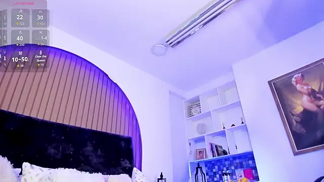 Snapshot of Karlagonzales_ chatting on July 28, 8:52 pm Karlagonzales online show from July 28, 8:52 pm