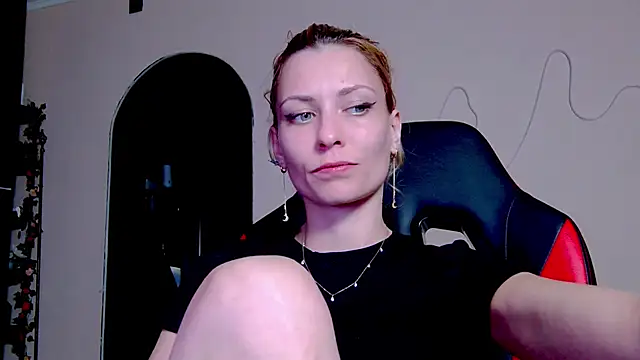 karo123421 online show from November 2, 9:06 pm