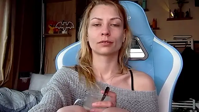 karo123421 online show from March 7, 5:15 am