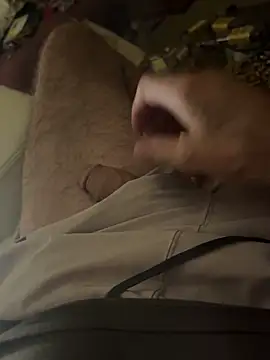 Snapshot of BATYSTA78 chatting on April 9, 6:46 pm BATYSTA78 online show from April 9, 6:46 pm