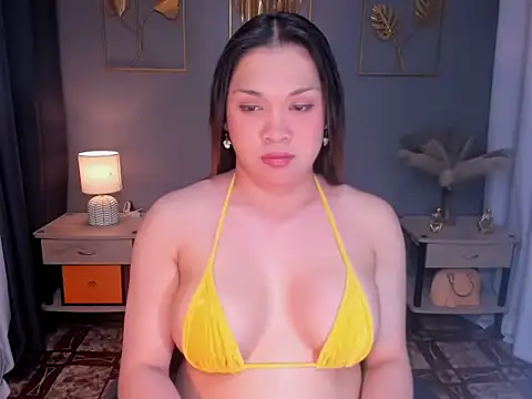 MaxeneCullens online show from March 1, 6:57 am