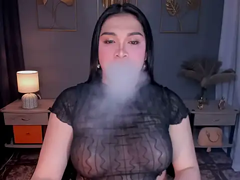 MaxeneCullens online show from September 12, 6:35 am