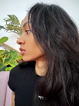 Leaberry online show from November 2, 5:37 pm