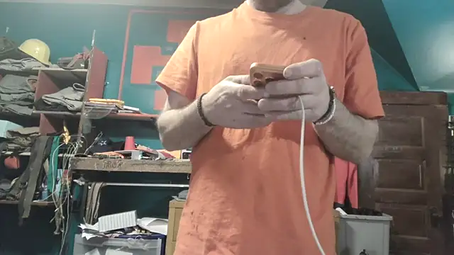 charactrzero online show from February 13, 11:17 am