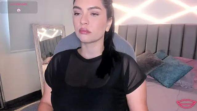 Veronicalanx1 online show from March 25, 11:49 am