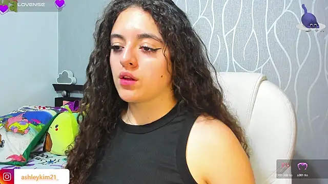 AshleyKim  online show from November 22, 12:31 am