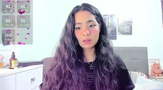 Snapshot of valeryvegas_2 chatting on February 27, 3:14 am valeryvegas 2 online show from February 27, 3:14 am