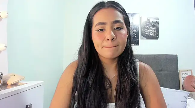 Snapshot of valeryvegas_2 chatting on March 6, 3:35 am valeryvegas 2 online show from March 6, 3:35 am