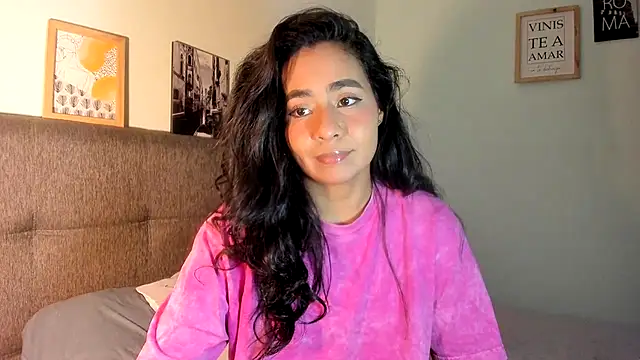 Snapshot of valeryvegas_2 chatting on September 9, 1:49 am valeryvegas 2 online show from September 9, 1:49 am