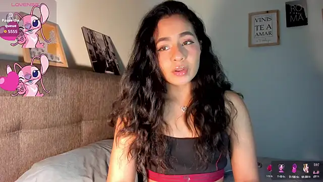 Snapshot of valeryvegas_2 chatting on September 21, 1:07 am valeryvegas 2 online show from September 21, 1:07 am