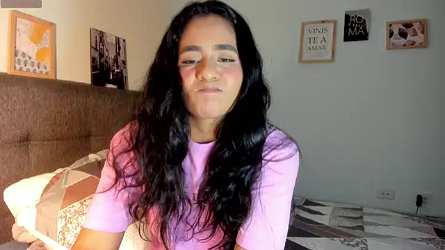 Snapshot of valeryvegas_2 chatting on October 8, 2:53 am valeryvegas 2 online show from October 8, 2:53 am