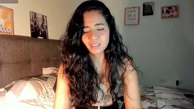 Snapshot of valeryvegas_2 chatting on October 10, 2:21 am valeryvegas 2 online show from October 10, 2:21 am