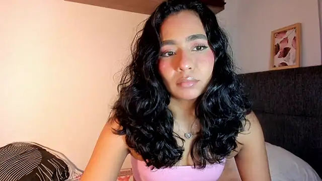 Snapshot of valeryvegas_2 chatting on November 11, 12:32 am valeryvegas 2 online show from November 11, 12:32 am