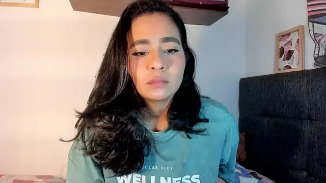 Snapshot of valeryvegas_2 chatting on November 15, 12:41 am valeryvegas 2 online show from November 15, 12:41 am