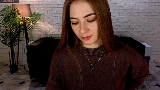 Snapshot of Adelyna_Bird chatting on March 6, 11:03 am Adelyna Bird online show from March 6, 11:03 am