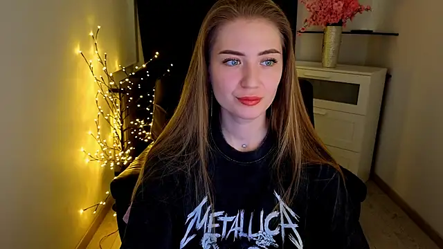 Adelyna Bird online show from March 30, 6:47 am