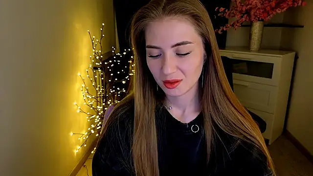 Adelyna Bird online show from April 17, 7:22 am