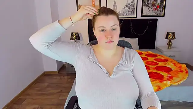 PolinaSalvatore online show from January 10, 10:50 am