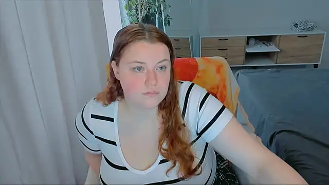 PolinaSalvatore online show from October 12, 11:42 am