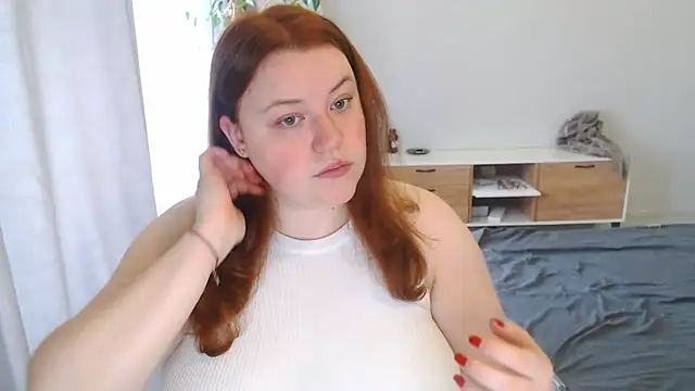 PolinaSalvatore online show from April 22, 12:39 pm