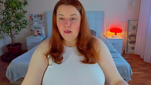 PolinaSalvatore online show from April 26, 1:20 pm