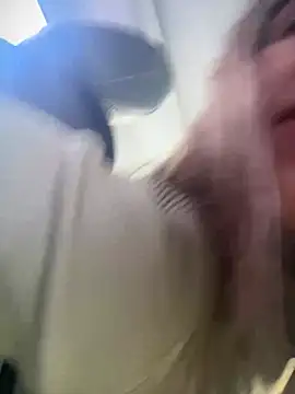 Snapshot of EvaCatt chatting on March 14, 3:37 am EvaCatt online show from March 14, 3:37 am