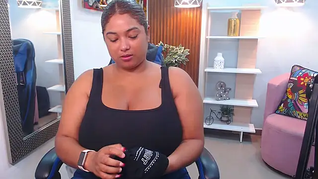 Kenya--Buhle online show from September 27, 10:53 am