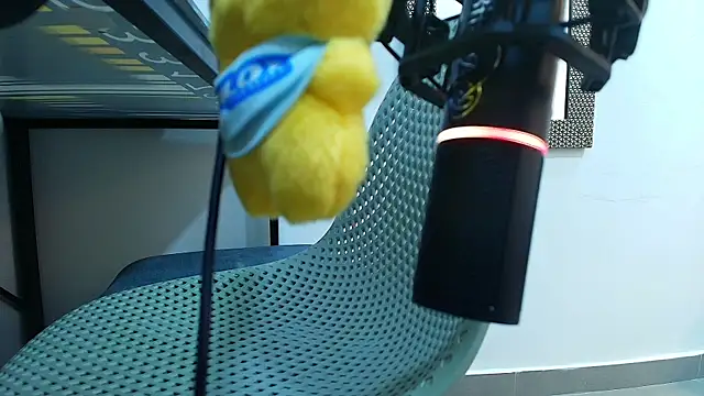 Kenya--Buhle online show from October 1, 12:00 pm