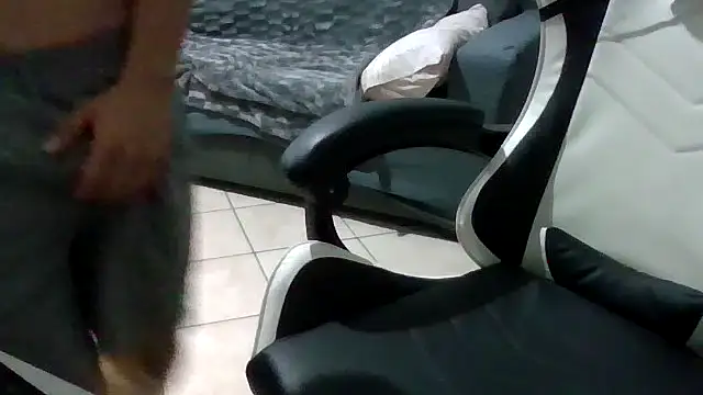 simoninside25 online show from September 10, 7:03 pm