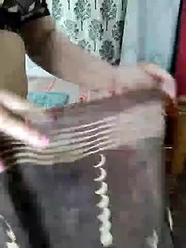 Snapshot of Indian_desi_wife chatting on January 3, 5:31 pm Indian desi wife online show from January 3, 5:31 pm