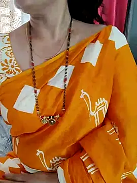 Snapshot of Indian_desi_wife chatting on January 12, 6:06 am Indian desi wife online show from January 12, 6:06 am