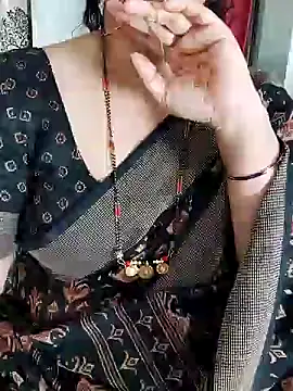 Snapshot of Indian_desi_wife chatting on January 12, 7:53 pm Indian desi wife online show from January 12, 7:53 pm