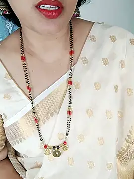 Snapshot of Indian_desi_wife chatting on October 20, 3:40 am Indian desi wife online show from October 20, 3:40 am