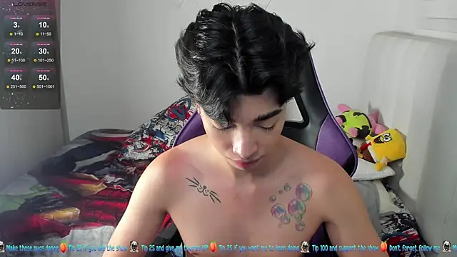 santy7v7 online show from February 20, 4:14 pm